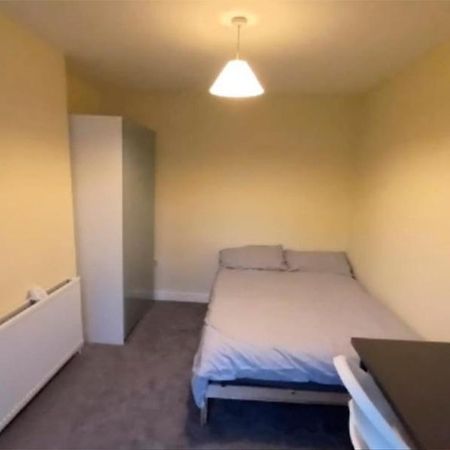 Lucia'S Stay Dublin Bagian luar foto